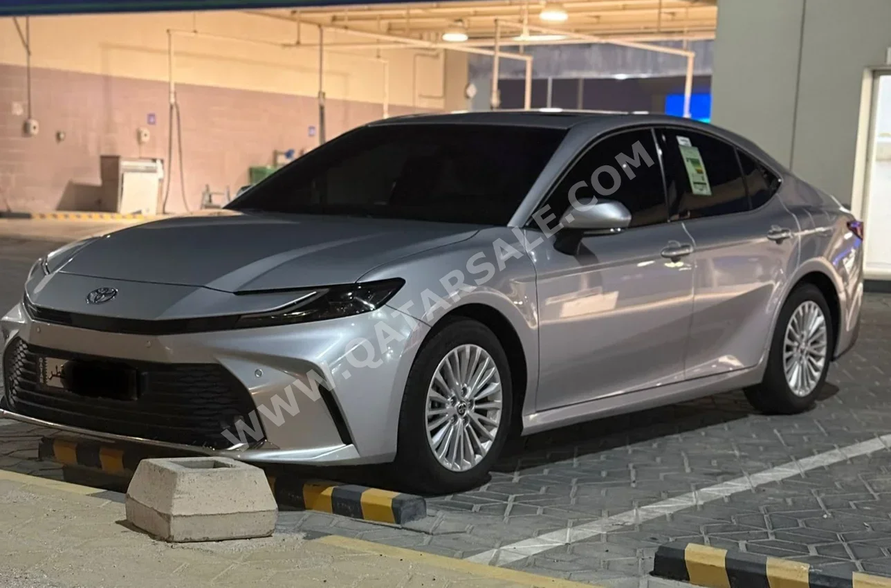 Toyota  Camry  LE  2025  Automatic  20,000 Km  4 Cylinder  Front Wheel Drive (FWD)  Sedan  Silver  With Warranty