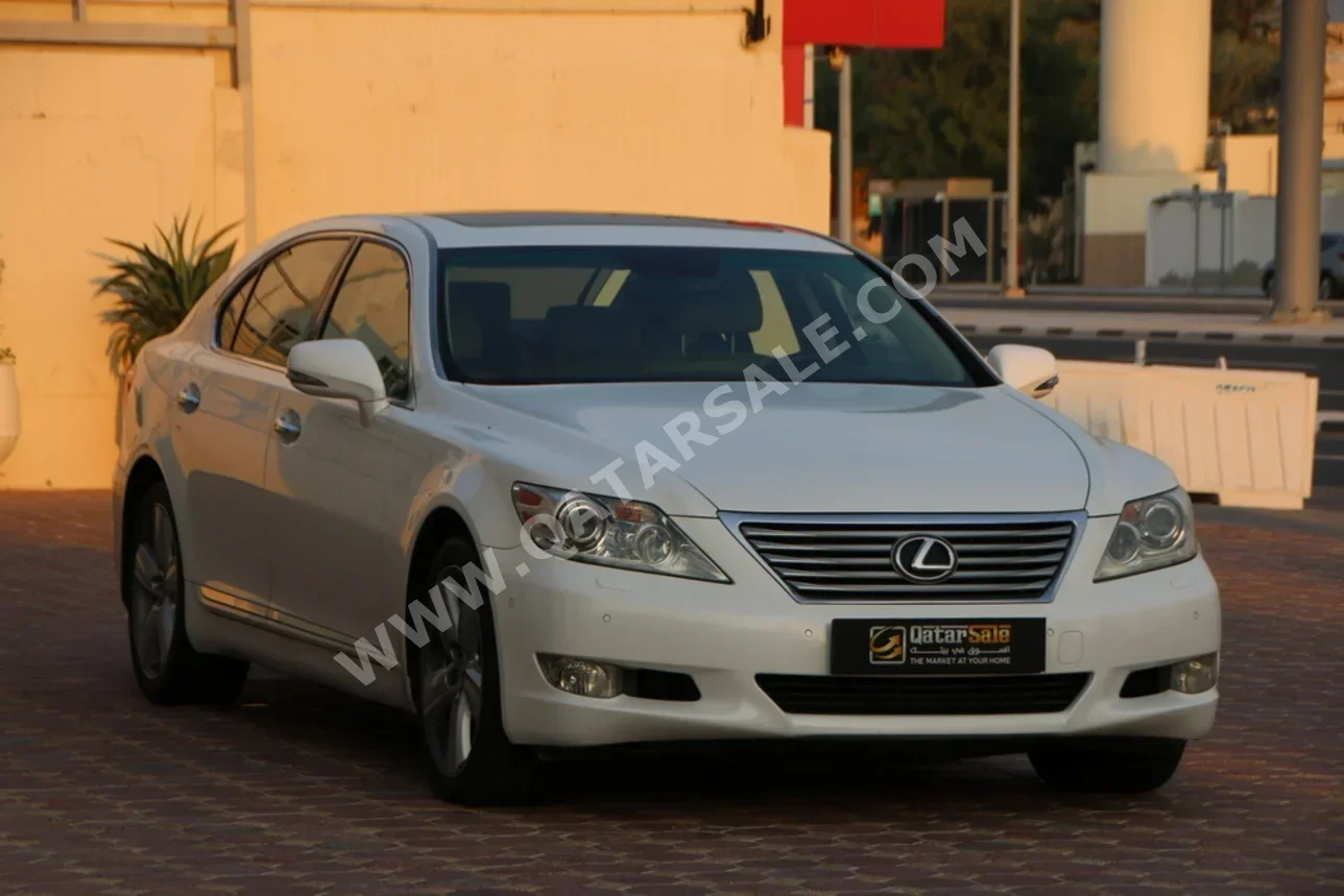 لكزس ال اس 460 L 2011 اوتوماتيك 114,000 كم 8 سلندر دفع خلفي سيدان أبيض