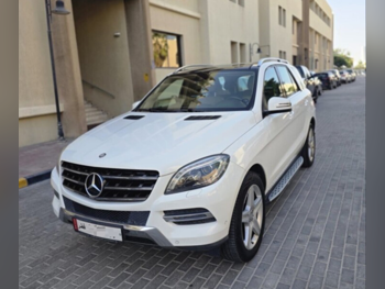 مرسيدس - بنز  ام ال  400  2015  اوتوماتيك  160,000 كم  6 سلندر  دفع كلي مستمر  اس يو في  أبيض