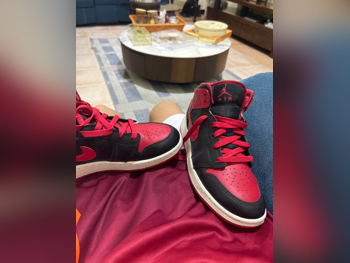 Shoes Nike  Faux Leather  Multi-Colored Size 35  Qatar  Boys