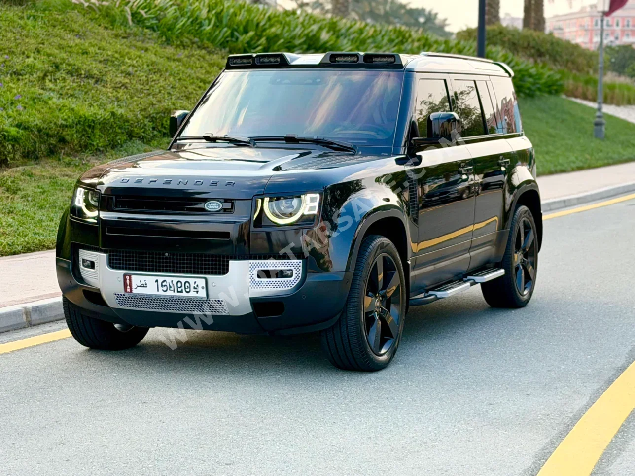لاند روفر  ديفيندر  110 اتش اس اي  2024  اوتوماتيك  73,000 كم  6 سلندر  دفع رباعي  اس يو في  أسود  تحت الضمان