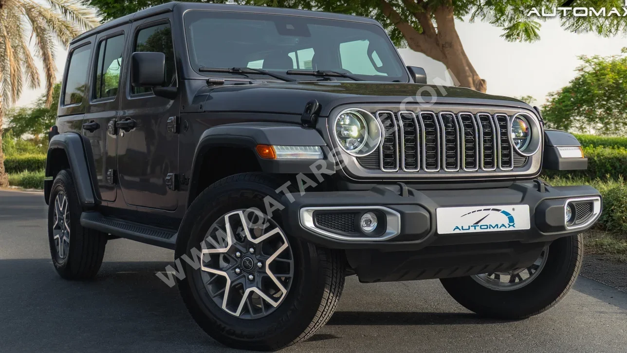 جييب  رانجلار  صحارى  2025  اوتوماتيك  0 كم  4 سلندر  دفع رباعي  اس يو في  رمادي  تحت الضمان