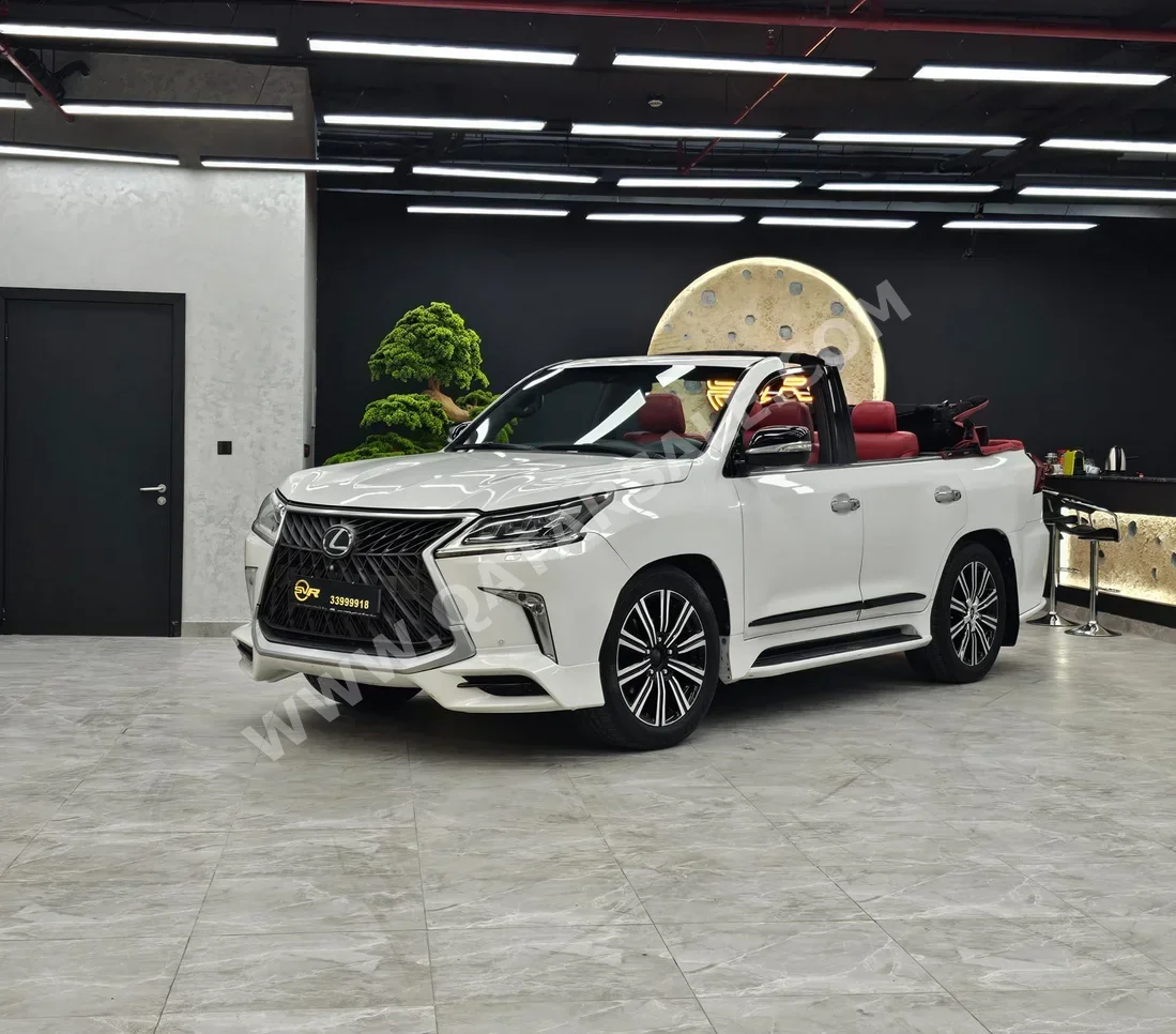 لكزس ال اكس 570 2011 اوتوماتيك 220,000 كم 8 سلندر دفع رباعي اس يو في أبيض