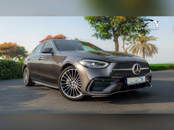 مرسيدس - بنز  سي - كلاس  200 اي ام جي  2026  اوتوماتيك  0 كم  4 سلندر  دفع خلفي  سيدان  رمادي  تحت الضمان