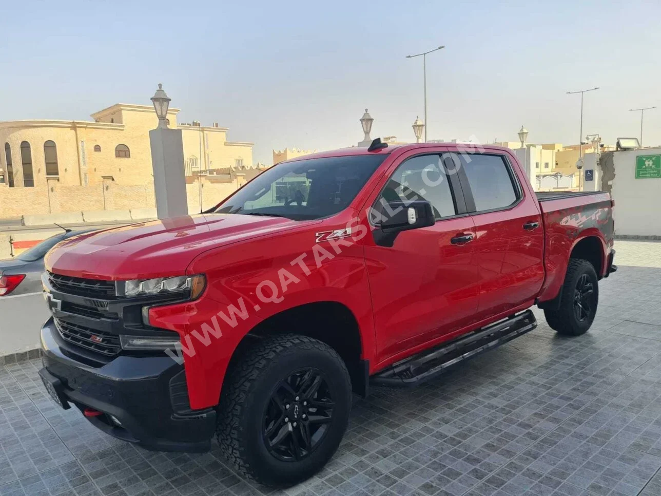 شفروليه سلفرادو ال تي 2020 اوتوماتيك 135,542 كم 8 سلندر دفع رباعي بيكب أحمر