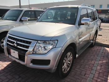 Mitsubishi  Pajero  3.8  2020  Automatic  48,000 Km  6 Cylinder  Four Wheel Drive (4WD)  SUV  Silver