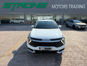 كيا  سبورتج  2.0  2023  اوتوماتيك  94,000 كم  4 سلندر  سحب امامي  اس يو في  أبيض  تحت الضمان