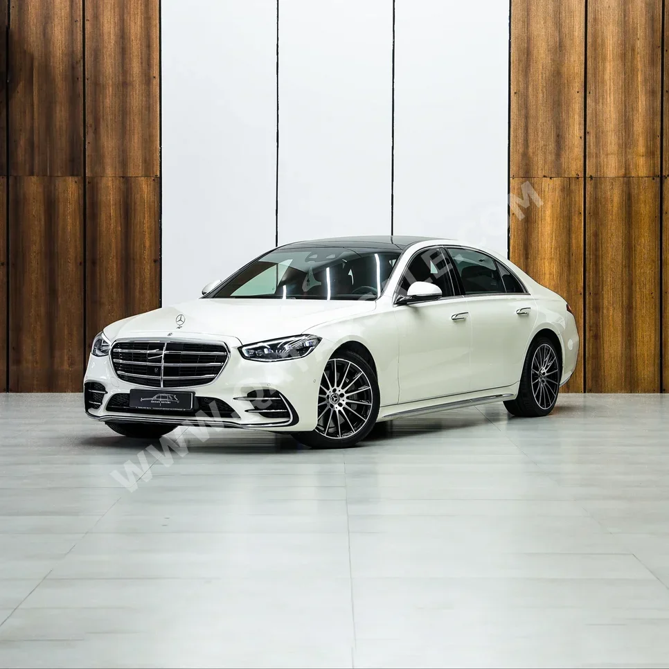 مرسيدس - بنز  اس - كلاس  450  2021  اوتوماتيك  82,000 كم  6 سلندر  دفع خلفي  سيدان  أبيض