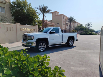 GMC  Sierra  SLE  2018  Automatic  135,000 Km  8 Cylinder  Four Wheel Drive (4WD)  Pick Up  White