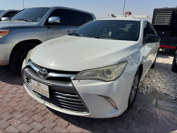 Toyota  Camry  GL  2016  Automatic  296,000 Km  4 Cylinder  Front Wheel Drive (FWD)  Sedan  White