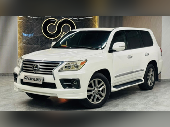 لكزس  ال اكس  570  2013  اوتوماتيك  290,000 كم  8 سلندر  دفع رباعي  اس يو في  أبيض