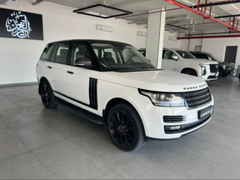 Land Rover  Range Rover  Sport Super charged  2014  Automatic  264,000 Km  8 Cylinder  Four Wheel Drive (4WD)  SUV  White