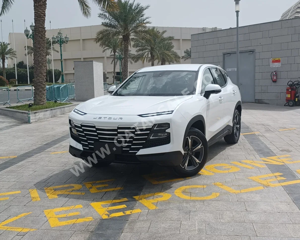 جيتور داشينغ في 1 2026 اوتوماتيك 0 كم 4 سلندر دفع رباعي اس يو في أبيض تحت الضمان