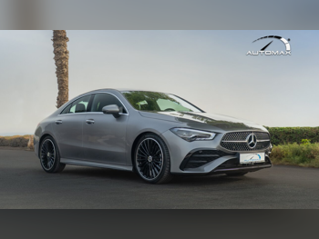 مرسيدس - بنز  سي ال ايه  200  2026  اوتوماتيك  0 كم  4 سلندر  سحب امامي  سيدان  رمادي  تحت الضمان