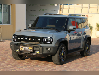 جيتور  تي 2  2025  اوتوماتيك  32,000 كم  4 سلندر  دفع رباعي  اس يو في  رمادي  تحت الضمان