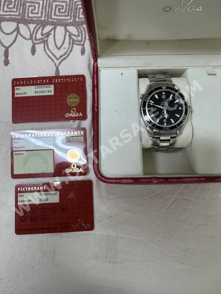 ساعات - أوميغا  - ساعات ميكانيكية  - فضة  - ساعات رجالي