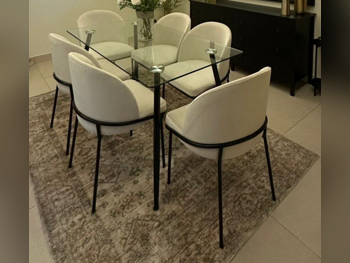 طاولة طعام مع كراسي  - هوم سنتر  - متعدد الألوان  - 6 مقاعد