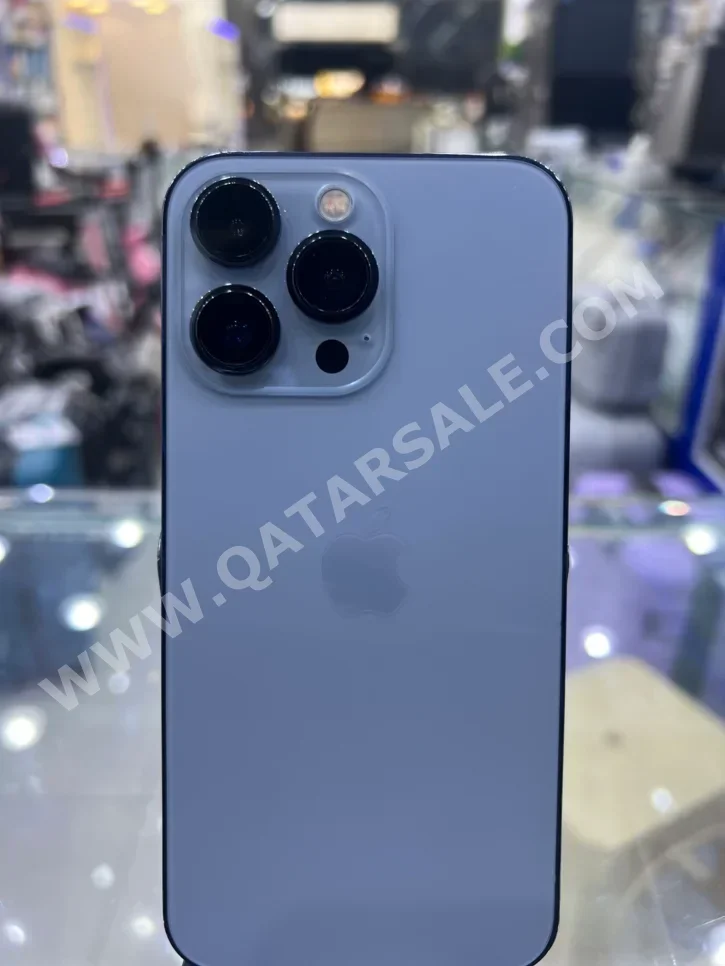 هواتف نقالة ابل  - ايفون 13  - برو  - أزرق  - 256 جيجابايت
