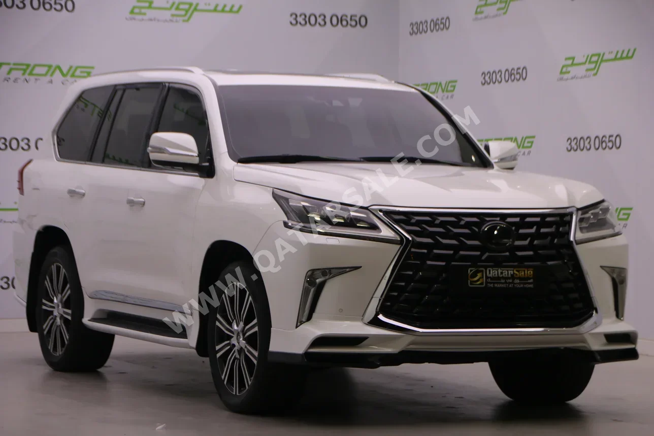 لكزس ال اكس 570 2018 اوتوماتيك 77,000 كم 8 سلندر دفع رباعي اس يو في أبيض