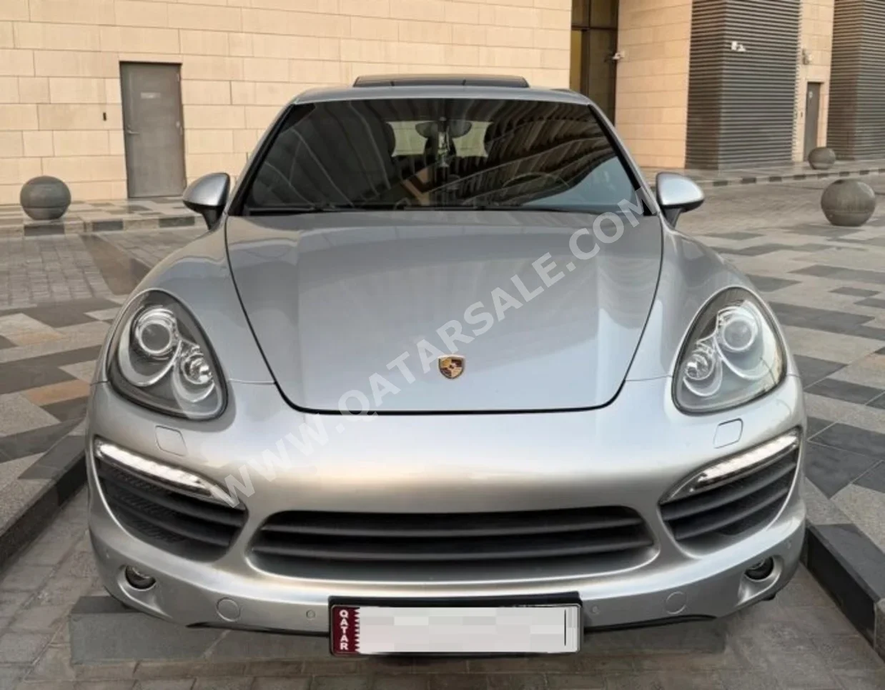 بورش كيان اس 2013 اوتوماتيك 159,000 كم 8 سلندر دفع رباعي اس يو في رمادي