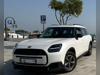 Mini  Cooper  CountryMan  S  2024  Automatic  5,000 Km  4 Cylinder  All Wheel Drive (AWD)  Hatchback  White  With Warranty