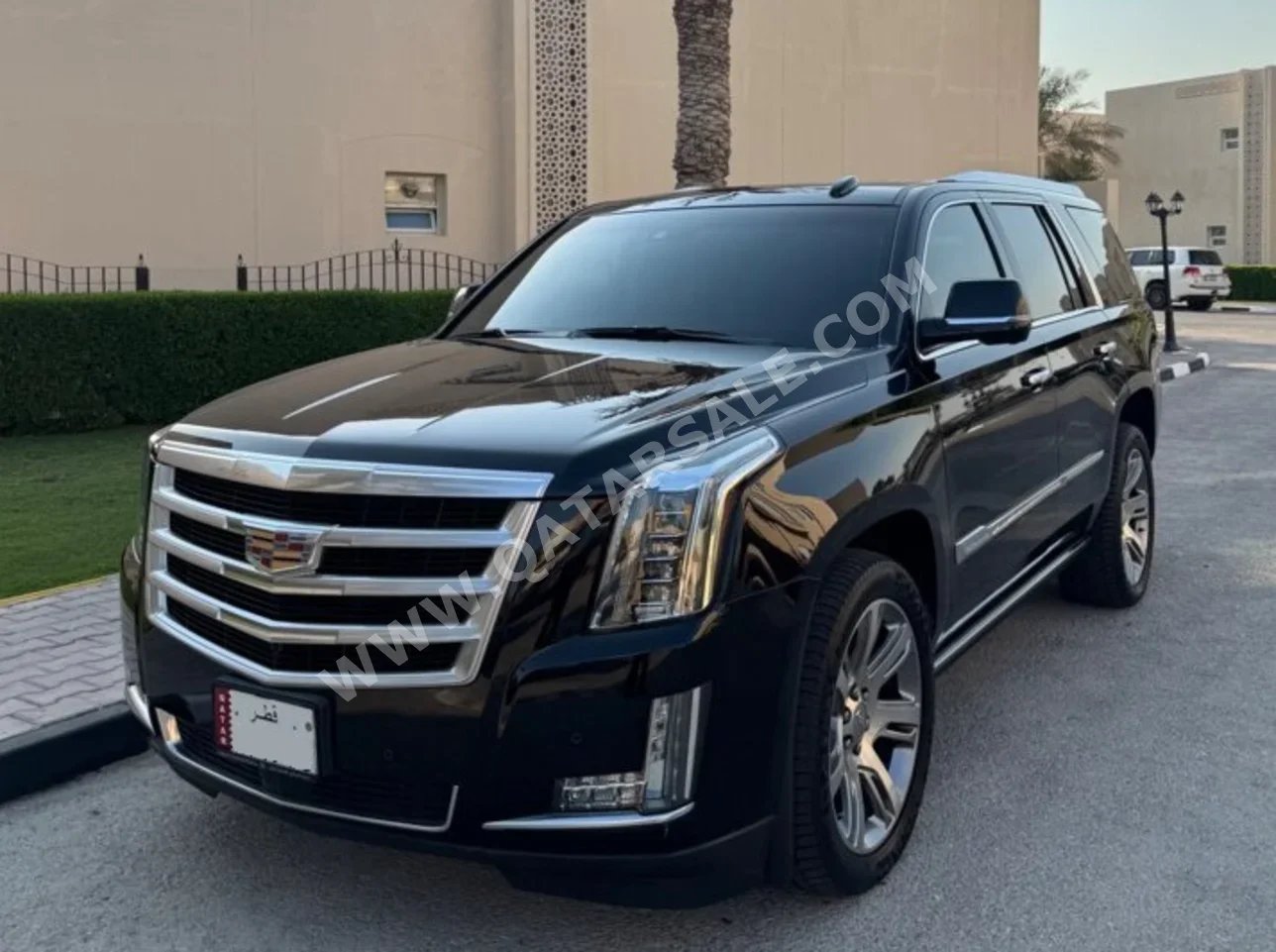 Cadillac Escalade Premium 2015 Automatic 89,000 Km 8 Cylinder Four Wheel Drive (4WD) SUV Black