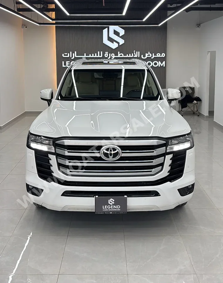 Toyota Land Cruiser GXR Twin Turbo 2022 Automatic 95,000 Km 6 Cylinder Four Wheel Drive (4WD) SUV White
