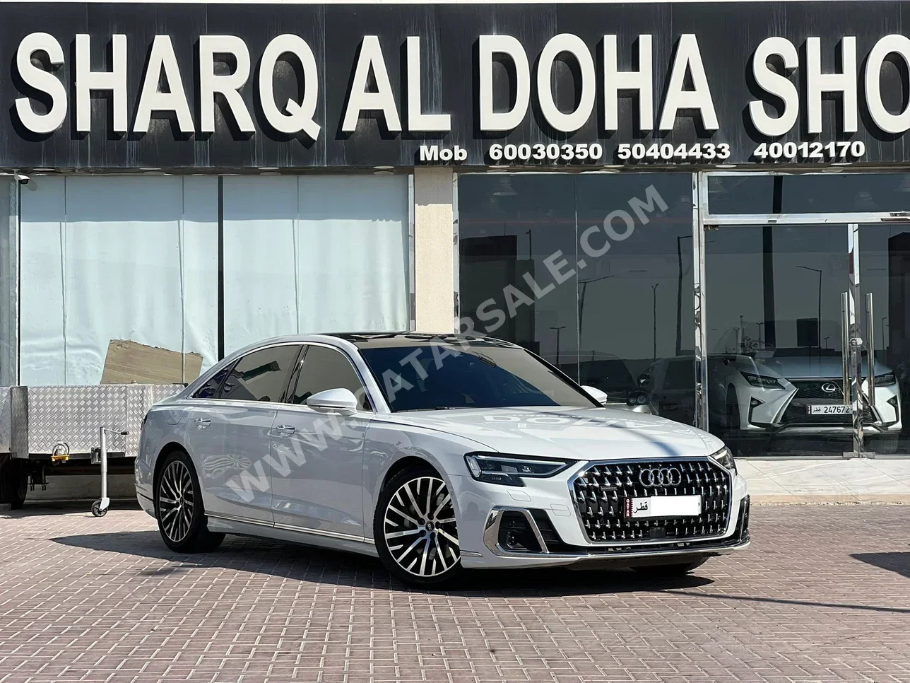 اودي  أي 8  ال 55 تي اف اس اي  2024  اوتوماتيك  2,000 كم  6 سلندر  دفع خلفي  سيدان  أبيض  تحت الضمان