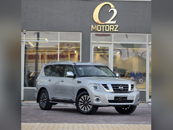 نيسان  باترول  بلاتنيوم  2014  اوتوماتيك  200,000 كم  8 سلندر  دفع رباعي  اس يو في  فضي