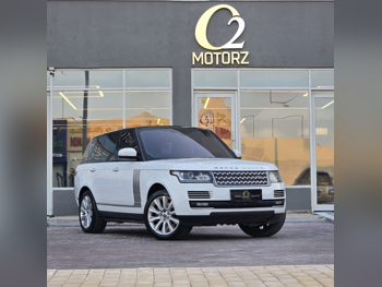 لاند روفر  رنج روفر  فوج سوبر تشارجر  2016  اوتوماتيك  139,000 كم  8 سلندر  دفع رباعي  اس يو في  أبيض