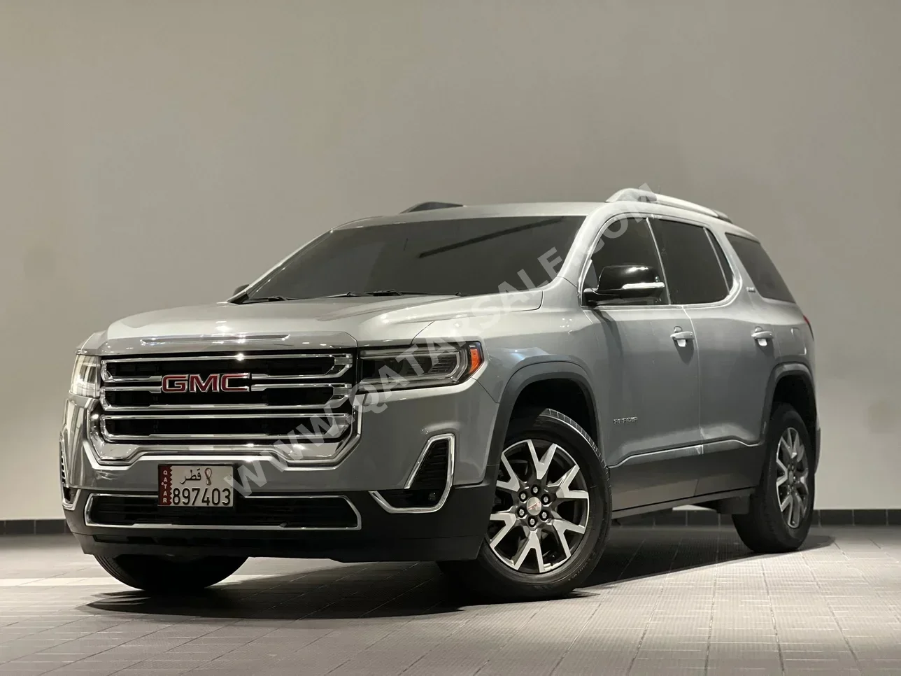 GMC  Acadia  SLE  2023  Automatic  51,950 Km  6 Cylinder  All Wheel Drive (AWD)  SUV  Gray  With Warranty