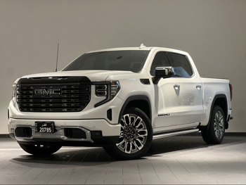 جي ام سي  سييرا  دينالي التميت  2025  اوتوماتيك  11,200 كم  8 سلندر  دفع رباعي  بيكب  أبيض  تحت الضمان