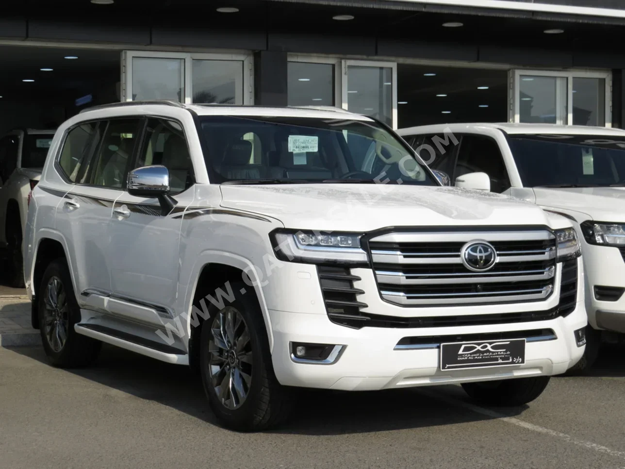 تويوتا لاند كروزر في اكس ار توين توربو 2024 اوتوماتيك 19,000 كم 6 سلندر دفع رباعي اس يو في أبيض تحت الضمان