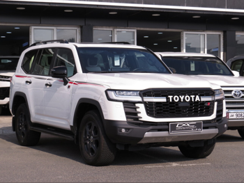تويوتا  لاند كروزر  جي ار سبورت توين تيربو  2024  اوتوماتيك  7,000 كم  6 سلندر  دفع رباعي  اس يو في  أبيض  تحت الضمان