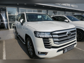 Toyota  Land Cruiser  GXR Twin Turbo  2026  Automatic  0 Km  6 Cylinder  Four Wheel Drive (4WD)  SUV  White  With Warranty