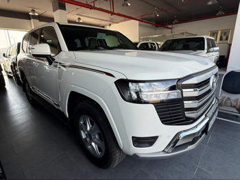 Toyota  Land Cruiser  GXR  2024  Automatic  84,000 Km  6 Cylinder  Four Wheel Drive (4WD)  SUV  White  With Warranty