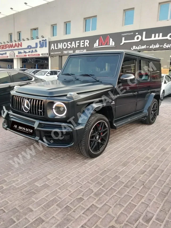 مرسيدس - بنز جي - كلاس 63 اي ام جي 2017 اوتوماتيك 97,000 كم 8 سلندر دفع رباعي اس يو في أسود