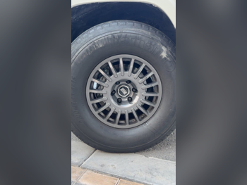 رنقات العجلات تويوتا \  17 بوصة  رمادي  2021  23  4  3