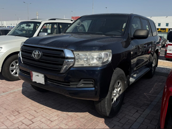 Toyota  Land Cruiser  G  2013  Manual  330,000 Km  6 Cylinder  Four Wheel Drive (4WD)  SUV  Black