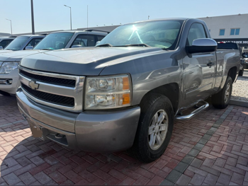 Chevrolet  Silverado  2008  Automatic  400,000 Km  8 Cylinder  Four Wheel Drive (4WD)  Pick Up  Gold