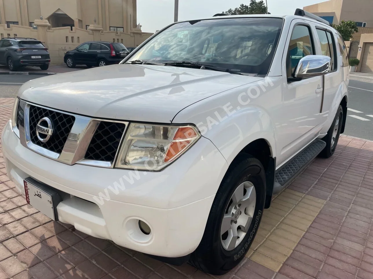 نيسان باثفايندر إس إي 2008 اوتوماتيك 208,000 كم 6 سلندر اس يو في أبيض