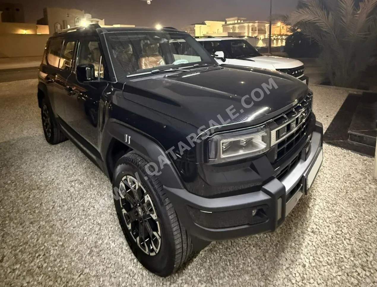 جيتور  جي 700  فلاج شب  2026  اوتوماتيك  0 كم  4 سلندر  دفع رباعي  اس يو في  أسود  تحت الضمان