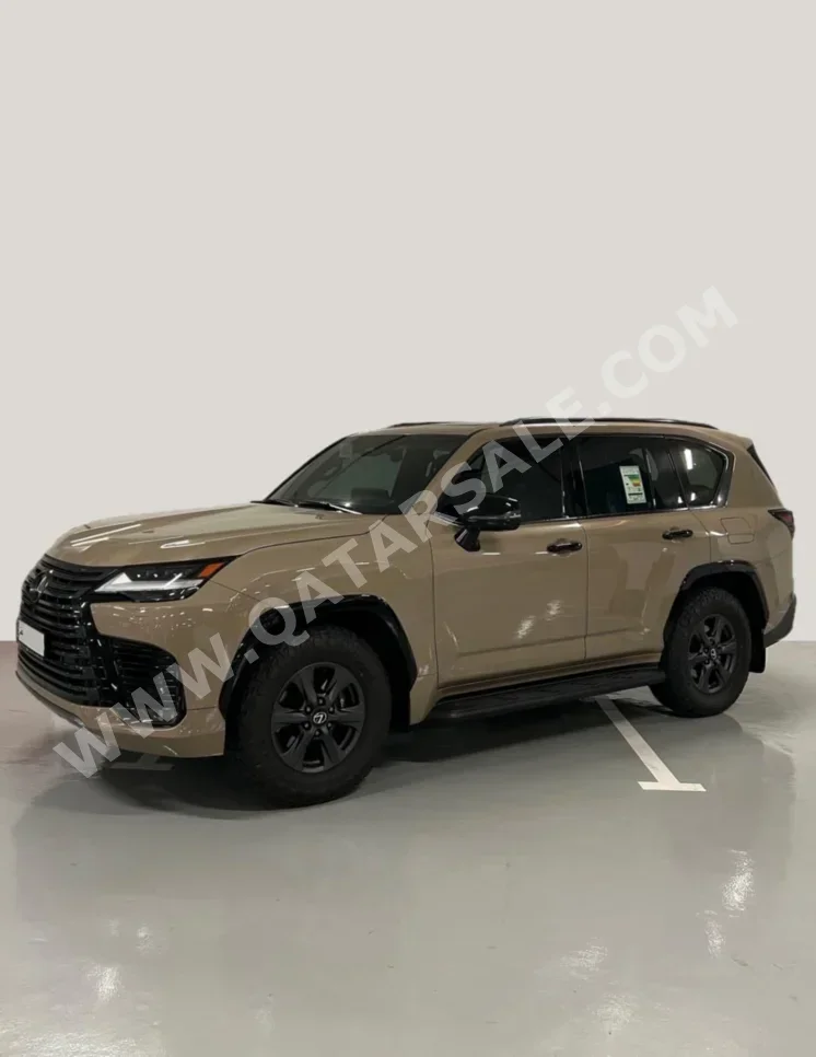 لكزس  ال اكس  600 اوفرتريل  2025  اوتوماتيك  12,000 كم  6 سلندر  دفع رباعي  اس يو في  بيج  تحت الضمان