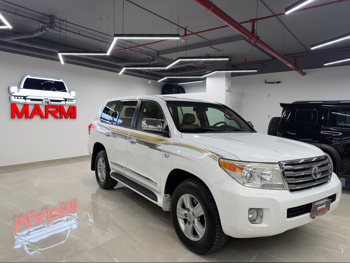 Toyota  Land Cruiser  VXR  2013  Automatic  211,000 Km  8 Cylinder  Four Wheel Drive (4WD)  SUV  White