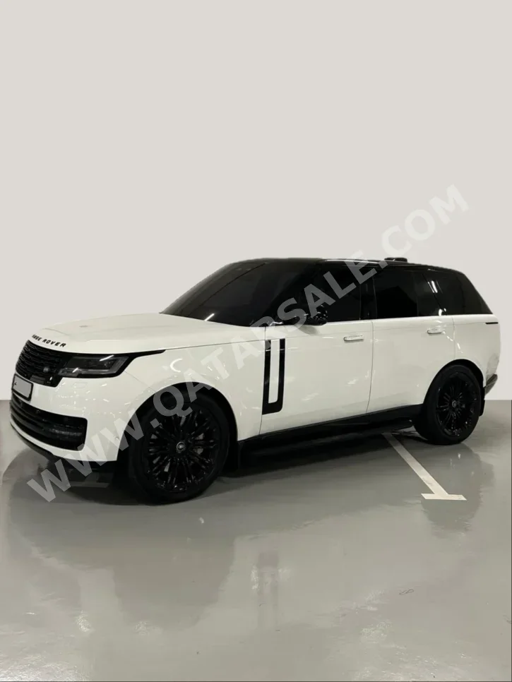 Land Rover Range Rover Vogue HSE 2023 Automatic 65,000 Km 8 Cylinder Four Wheel Drive (4WD) SUV White With Warranty