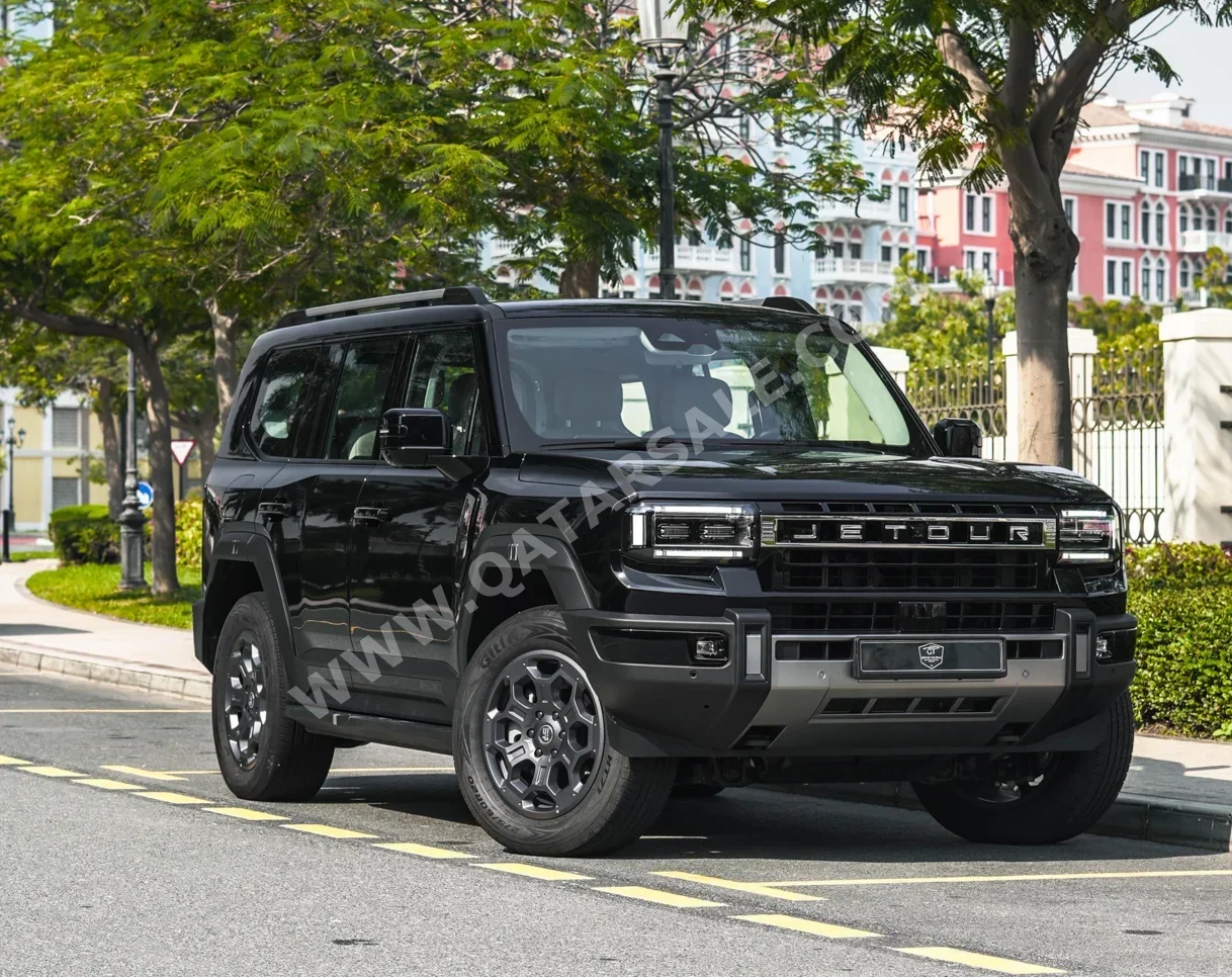 جيتور  جي 700  لاكجري  2026  اوتوماتيك  50 كم  6 سلندر  دفع كلي مستمر  اس يو في  أسود  تحت الضمان