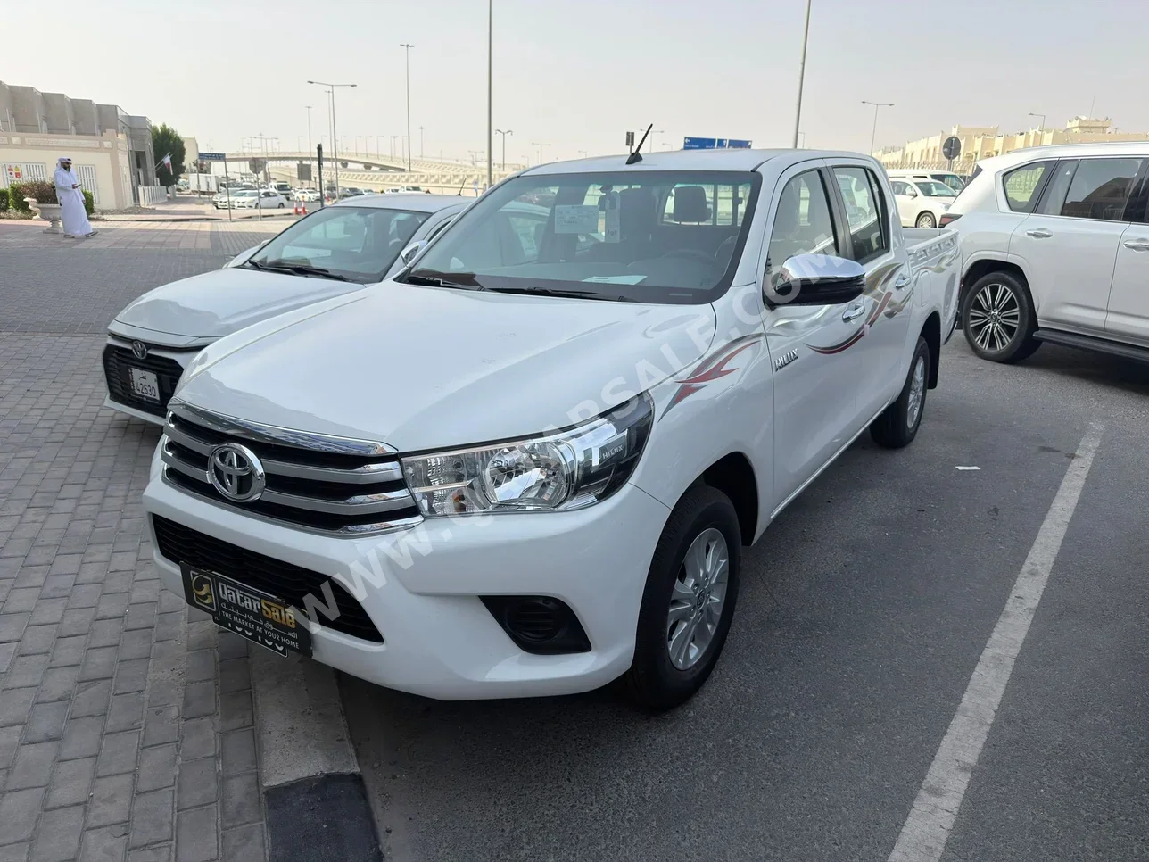 Toyota Hilux 2026 Automatic 0 Km 4 Cylinder Rear Wheel Drive (RWD) Pick Up White With Warranty