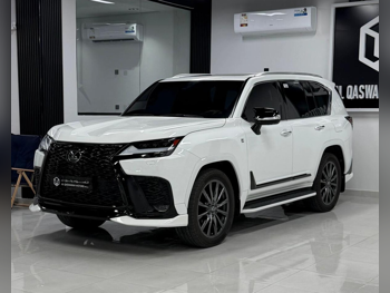 لكزس  ال اكس  600 اف سبورت  2024  اوتوماتيك  70,000 كم  8 سلندر  دفع رباعي  اس يو في  أبيض  تحت الضمان