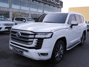 تويوتا  لاند كروزر  في اكس توين توربو  2023  اوتوماتيك  10,000 كم  6 سلندر  دفع رباعي  اس يو في  أبيض  تحت الضمان