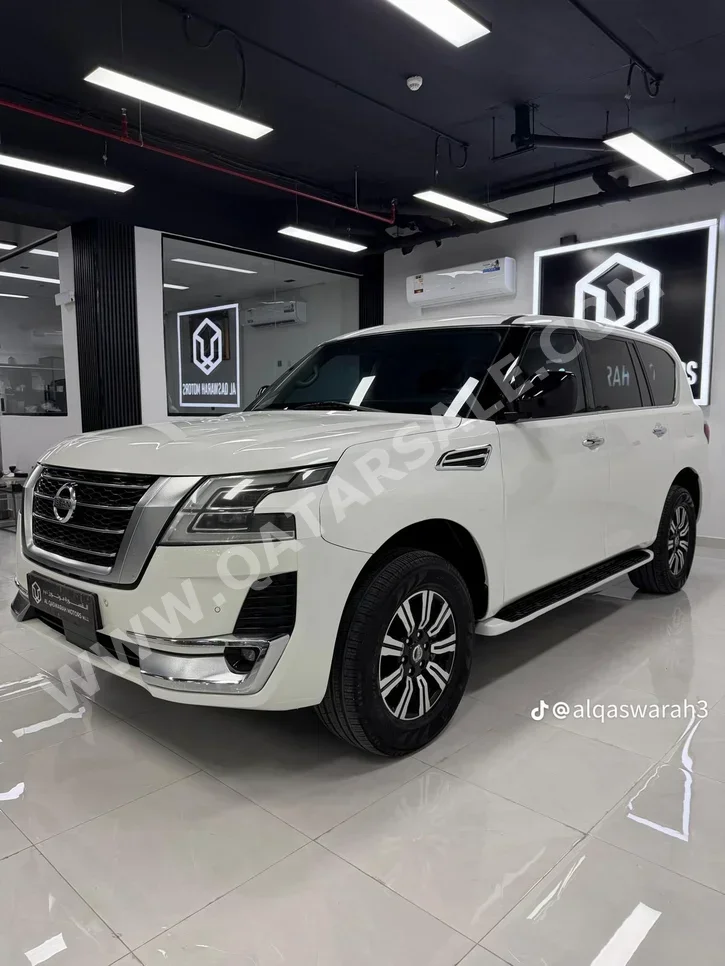 Nissan Patrol XE 2020 Automatic 200,000 Km 6 Cylinder Four Wheel Drive (4WD) SUV White